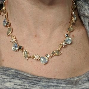 NWT Simply Vera Statement Necklace